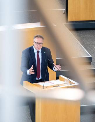 8. THÜRINGER LANDTAG - PLENARSITZUNG ** NUR FÜR REDAKTIONELLE ZWECKE ** EDITORIAL USE ONLY **<p>28 08 2026-Erfurt: Thüringer Landtag 8. Wahlperiode Plenarsitzung Misstrauensvotum der AfD-Fraktion gegen Ministerpräsident Mario Voigt (CDU) im Foto: Ministerpräsident Mario Voigt (CDU) ( Deutschland Thueringen Erfurt Copyright: SaschaxFromm