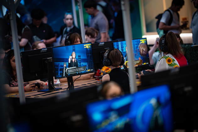 Gamescom 2026 in Köln Blick auf die Ausstellungsflächen in den Kölner Messehallen;Gamescom 2026 in Köln nach Eigenaussage weltgrößte Messe für Computer- und Videospiele, gemessen an Ausstellungsfläche und Besucheranzahl, Köln Nordrhein-Westfalen Deutschland Messegelände