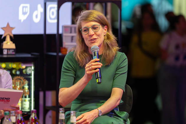 Gamescom 2026 in Köln - 28.08.26 NRW Landesministerin für Kinder, Jugend, Familie, Gleichstellung, Flüchtlinge und Integration Verena SCHÄFFER (Die Grünen) - Die gamescom 2026, das weltgrößte Event für interaktive Unterhaltung, findet vom 26. bis 30. August 2026 auf dem Gelände der Koelnmesse in Köln statt. Köln Deutz Nordrhein-Westfalen Deutschland Copyright: xMarcxJohnx