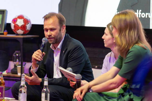 Gamescom 2026 in Köln - 28.08.26 Beigeordneter für Bildung, Jugend und Sport der Stadt Köln Robert VOIGTSBERGER und NRW Landesministerin für Kinder, Jugend, Familie, Gleichstellung, Flüchtlinge und Integration Verena SCHÄFFER (Die Grünen) - Die gamescom 2026, das weltgrößte Event für interaktive Unterhaltung, findet vom 26. bis 30. August 2026 auf dem Gelände der Koelnmesse in Köln statt. Köln Deutz Nordrhein-Westfalen Deutschland Copyright: xMarcxJohnx