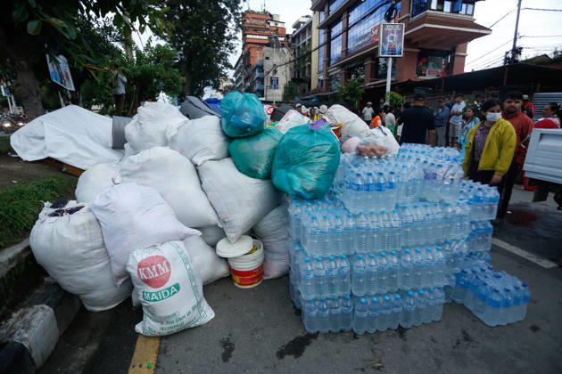 Citizens Collect Relief Supplies For Nuwakot Flood Victims Kathmandu, Nepal -- August 28, 2026: Members of the public collect and organize relief supplies at Maitighar in Kathmandu for families affected by the recent floods in Nuwakot. The community-led initiative, carried out at citizens own expense, aims to provide flood victims with essential food, clothing and other daily necessities amid the disaster. Kathmandu Nepal  Copyright: xSanjitxPariyarx originalFilename: pariyar-notitle260828_nphzq.jpg