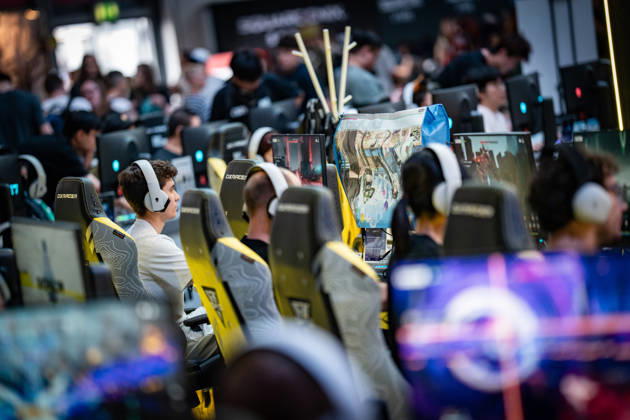 Gamescom 2026 in Köln Blick auf die Ausstellungsflächen in den Kölner Messehallen;Gamescom 2026 in Köln nach Eigenaussage weltgrößte Messe für Computer- und Videospiele, gemessen an Ausstellungsfläche und Besucheranzahl, Köln Nordrhein-Westfalen Deutschland Messegelände
