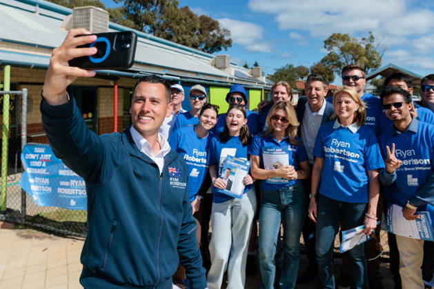 WA SECRET HARBOUR STATE BY-ELECTION, WA Liberal Party candidate for Secret Harbour Ryan Robertson takes a selfie with volunteers at the Secret Harbour Primary School Polling Station in Perth, Saturday, August 29, 2026. Voters in the beachside seat of Secret Harbour, south of Perth, are heading to the polls on Saturday after long-serving MP and senior government minister Paul Papalia s mid-term retirement triggered a state by-election. ( NO ARCHIVING  Copyright: xRICHARDxWAINWRIGHTx 20260829138694749587