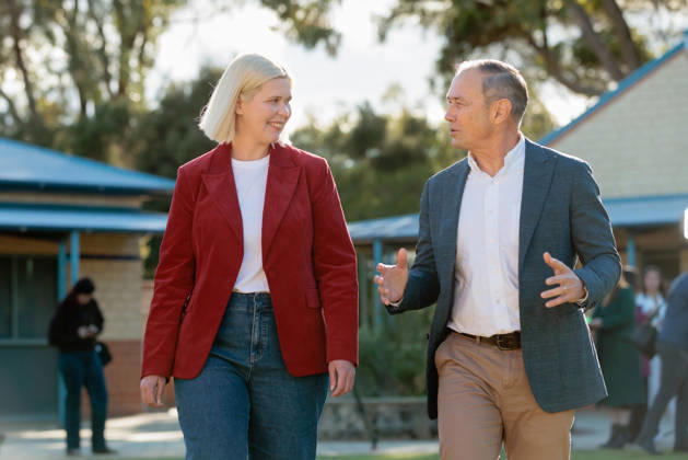 WA SECRET HARBOUR STATE BY-ELECTION, WA Labor candidate for Secret Harbour, Georgia Tree is seen with WA Premier, Roger Cook at the Secret Harbour Primary School Polling Station in Perth, Saturday, August 29, 2026. Voters in the beachside seat of Secret Harbour, south of Perth, are heading to the polls on Saturday after long-serving MP and senior government minister Paul Papalia s mid-term retirement triggered a state by-election. ( NO ARCHIVING  Copyright: xRICHARDxWAINWRIGHTx 20260829144023989691