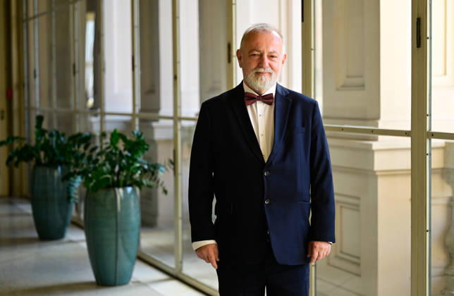 Hynek Kmonicek, the incoming head of the Czech Republic s Permanent Mission to the United Nations (UN) in New York, poses during an interview for the Czech News Agency (CTK),xinxPrague,xCzechxRepublic,xonxAugustx27,x2026.x(CTKxPhoto RomanxVondrous) CTKPhotoP2026082805713  CTKPhotoP2026082805713