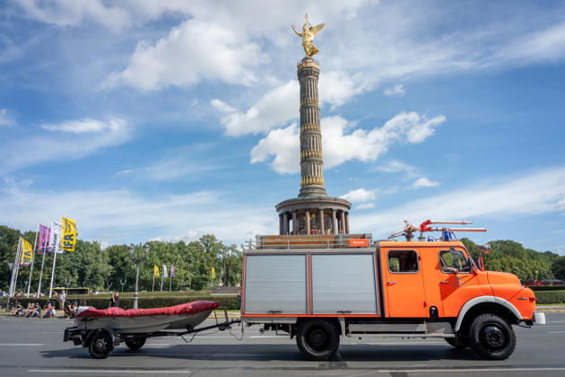 Fahrzeugkorso, 175-jähriges Jubiläum, Berliner Feuerwehr Berlin, Fahrzeugkorso der Berliner Feuerwehr, 175-jähriges Jubiläum, Großer Stern, Notruf 112 Berlin Berlin GER