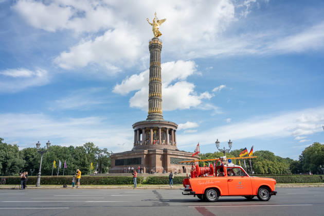 Fahrzeugkorso, 175-jähriges Jubiläum, Berliner Feuerwehr Berlin, Fahrzeugkorso der Berliner Feuerwehr, 175-jähriges Jubiläum, Großer Stern, Notruf 112 Berlin Berlin GER
