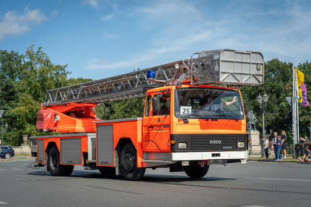 Fahrzeugkorso, 175-jähriges Jubiläum, Berliner Feuerwehr Berlin, Fahrzeugkorso der Berliner Feuerwehr, 175-jähriges Jubiläum, Großer Stern, Notruf 112 Berlin Berlin GER