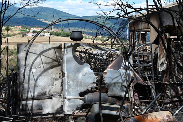 Fire At A Car Scrapyard And House In Ardeche A house was destroyed in a fire caused by heat and wind at a car scrapyard in Brossainc, Ardeche, France. The photo was taken two days after the fire, on Saturday, August 29, 2026. More than 70 cars and three hectares of scrubland were destroyed by the flames, along with a house. A firefighter was injured in the blaze. Brossainc Ardeche France  Copyright: xRomainxDoucelinx originalFilename: doucelin-fireatac260829_npN9z.jpg