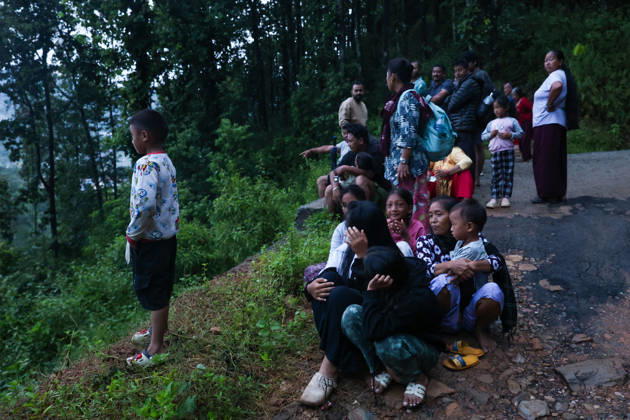 People in Nepal flee homes amid flash flood warning BIDUR, NEPAL - AUGUST 30: Residents living along Trishuli River take shelter at higher ground after fleeing homes early in the morning, as authorities issue new flash flood warning, in Bidir, Nuwakot, Nepal, on August 30, 2026. More than 2,000 people remain missing while hundreds of people have died, following the flash flood and landslide near the Nepal-China border earlier. Among the missing foreign nationals include those from China, India, the United States, Australia, the United Kingdom and South Korea. Daniel Ceng Anadolu Bidur Nepal. Editorial use only. Please get in touch for any other usage.  Copyright: x2026xAnadoluxDanielxCengx