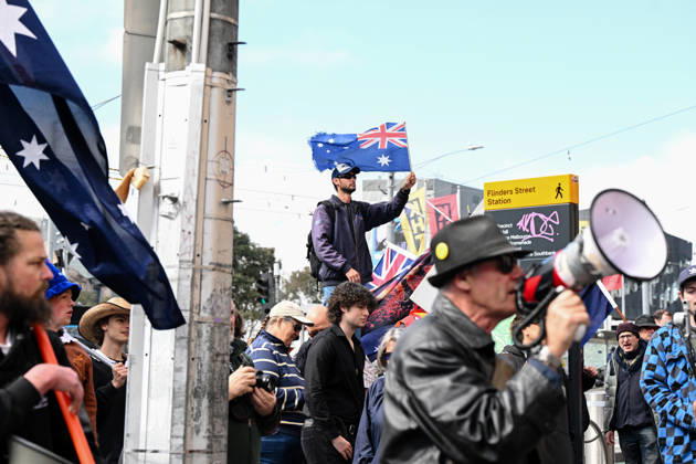 MARCH FOR AUSTRALIA RALLY MELBOURNE, People participate in a March for Australia anti-immigration rally outside the Flinders St Station in Melbourne, Sunday, August 30, 2026. ( NO ARCHIVING Melbourne Victoria AUSTRALIA  Copyright: xCHRISTOPHERxHOPKINSx 20260830182512377439