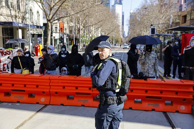 August 30, 2026, Melbourne, Victoria State, Australia: A Victoria Police officer is seen near the counter-protest..Hundreds of supporters of the far-right group March for Australia marched through Melbourneâ€⠢s CBD as part of a demonstration focused on freedom of speech and political expression, while counter-protesters gathered separately to oppose the march and its political messages. March for Australia organisers called for the repeal of laws they say restrict political communication, an end to government censorship and constitutional protection for freedom of speech. Melbourne Australia - ZUMAs197 20260830_aaa_s197_045 Copyright: xYexMyoxKhantx