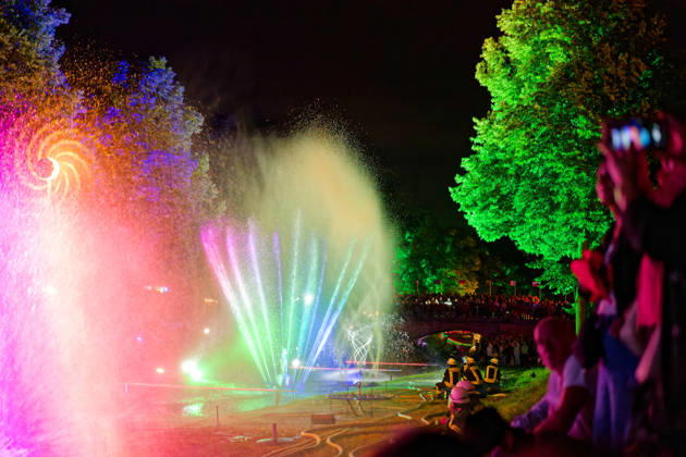 August 29, 2026, Bad Salzschlirf, Hessen, Germany: General view of the illuminated Kurpark during the annual Lichterfest (Festival of Lights) in Bad Salzschlirf. Spectators watch a colorful illuminated water fountain show with bright lights and water jets. Bad Salzschlirf Germany  - ZUMAp243 20260829_zsp_p243_001 Copyright: xTomaszxPodlakx