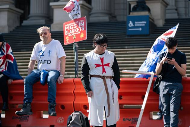 Clashes erupt during anti-immigration protest and counter-demonstration in Melbourne MELBOURNE, AUSTRALIA, AUGUST 30, 2026: Supporters of a demonstration previously promoted as March for Australia and later described by organizers as a Free Speech protest gather in Melbourne during an event led by internet personality Hugo Lennon, known online as Auspill. Clashes break out involving protesters, counter-protesters and police, prompting officers to deploy crowd-control spray and pepper-ball rounds. Melbourne Victoria Australia Copyright: x xGwendolynxDillonx xJNAxPressx