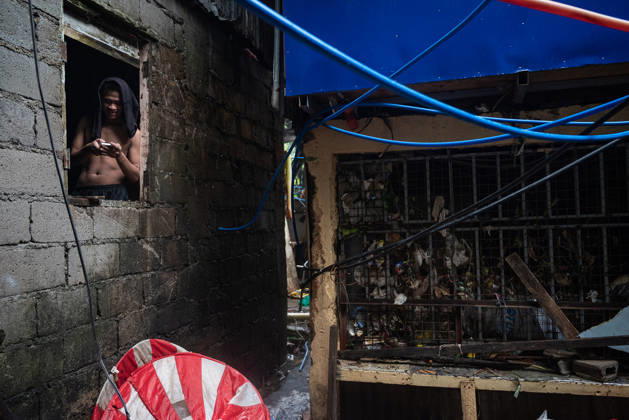 August 30, 2026, Quezon City, Quezon, Philippines: On August 29, 2026, heavy monsoon rains caused the La Mesa Dam and the Tullahan river to overflow, flooding nearby low lying areas with water that reached up to over three-storeys. Local government units and barangay volunteers aided the residents as they evacuated to the North Fairview High School where they are accommodated by volunteers and members of the Sangguniang Kabataan. Quezon City Philippines - ZUMAy102 20260830_zip_y102_013 Copyright: xKenosisxYapx