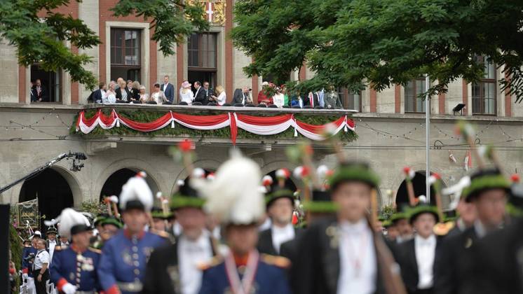 Bürgerschützenfest in Neuss ** NUR FÜR REDAKTIONELLE ZWECKE ** EDITORIAL USE ONLY **<p>Schützen und Gäste genießen am Sonntag, den 30.08.2026, das Bürgerschützenfest in Neuss. Deutschland NRW Neuss Copyright: OleksandrxVoskresenskyi