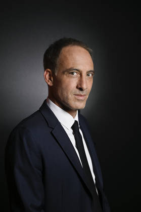 Raphael Glucksmann on Franc Jeu - Paris Raphael Glucksmann poses for pictures ahead of an interview for Franc Jeu on France 2 channel in Paris, France on August 30, 2026. Photo by Stephane Le Tellec ABACAPRESS.COM Paris France  Copyright: xLexTellecxStephane ABACAx