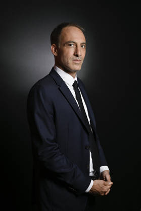 Raphael Glucksmann on Franc Jeu - Paris Raphael Glucksmann poses for pictures ahead of an interview for Franc Jeu on France 2 channel in Paris, France on August 30, 2026. Photo by Stephane Le Tellec ABACAPRESS.COM Paris France  Copyright: xLexTellecxStephane ABACAx