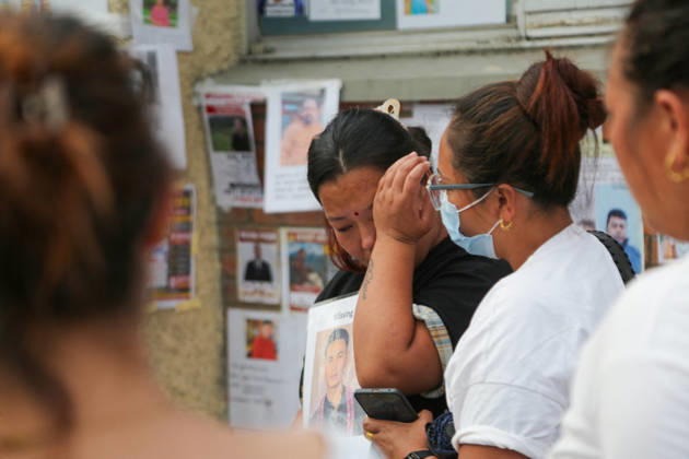 Woman Searches For Family After Nepal Floods - Kathmandu A woman reacts as she arrives to search for her family member at a hospital in Kathmandu, Nepal on August 30, 2026. Photo by Sunil Pradhan ABACAPRESS.COM Kathmandu Bagmati Nepal  Copyright: xSuniixPradhan ABACAx