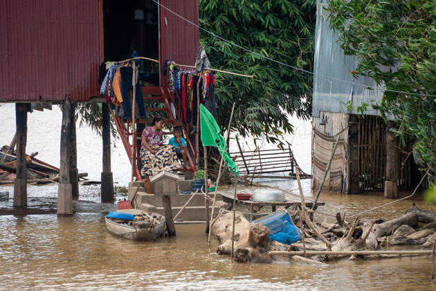Flooded Kratie braces for another round of flooding KRATIE, CAMBODIA - AUGUST 30: Floodwaters have inundated homes and surrounding areas in Kratie, Cambodia, on August 30, 2026. Some residents remain surrounded by the water. Magdalena Chodownik Anadolu Kratie Cambodia. Editorial use only. Please get in touch for any other usage.  Copyright: x2026xAnadoluxMagdalenaxChodownikx