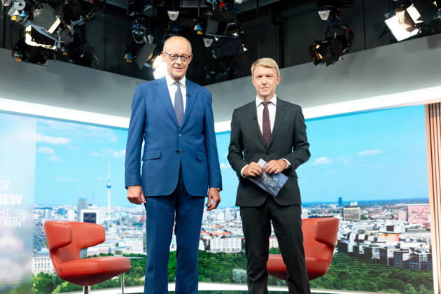 ARD-Sommerinterview, Bundeskanzler, Friedrich Merz Berlin, ARD-Sommerinterview, Bundeskanzler, Friedrich Merz, CDU, Moderator, Markus Preiß, ARD-Hauptstadtstudio Berlin Berlin GER
