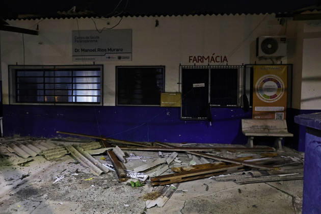 CAMPINAS, SP - 30.08.2026: TEMPORAL PROVOCA ESTRAGOS EM CAMPINAS - The storm that hit Campinas (SP) on Sunday afternoon (30) ripped the roof off the Paranapanema Health Center and the Brigida Chinaglia Costa CEI, on Rua Boaventura Lemos, in Jardim Guarani. The street was left without power and CPFL reported that it was working to restore the service. x3007577x LeandroxFerreira