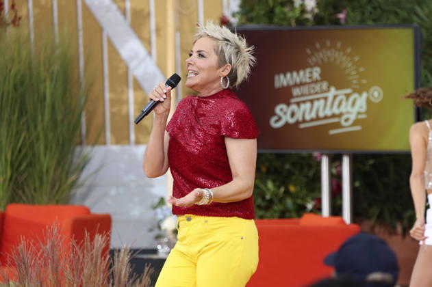 Inka Bause in der ARD TV-Show Immer wieder sonntags im Europa-Park. Rust, 30.08.2026