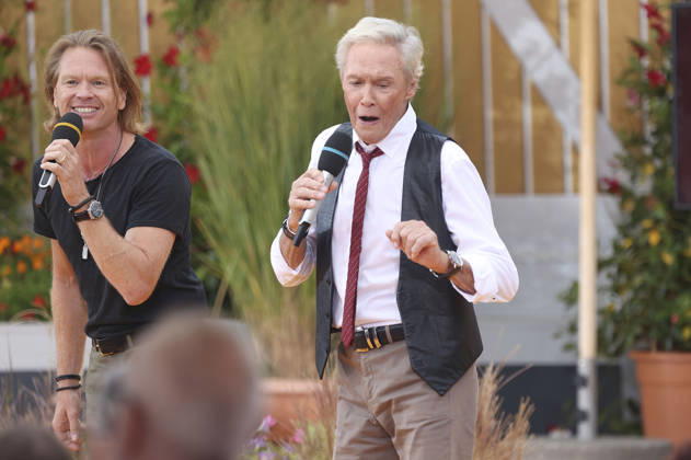 Mike Kraus mit Vater Peter Kraus in der ARD TV-Show Immer wieder sonntags im Europa-Park. Rust, 30.08.2026