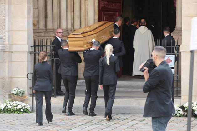 The Coffin Arrives at the Funeral of Nicolas Altmayer at theChurch of Saint-Germain-des-Prés in Paris on August 31, 2026 Dominique Jacovides Cyril Moreau Bestimage Arrival at the funeral of Nicolas Altmayer at the Church of Saint-Germain-des-Prés in Paris on August 31, 2026 Paris, France  Copyright: xJACOVIDES-MOREAUx xBESTIMAGExJACOVIDES-MOREAUx xBESTIMAGEx