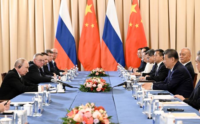 Russian President Putin Arrives in Bishkek for SCO Summit Russian President Vladimir Putin arrives in Bishkek, Kyrgyzstan, on August 31, 2026, to attend a meeting of the Council of Heads of State of the Shanghai Cooperation Organization. Putin also meets Chinese President Xi Jinping on the sidelines of the summit. Photo by Russian President official apaimages Russia Russia Russian Federation 310826_Kyrgyzstan_RPO_00(3) Copyright: xapaimagesxRussianxPresidentxxofficialx xapaimagesx