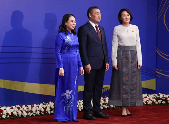 Kyrgyzstan Putin SCO Summit 9231929 31.08.2026 Vietnamese Vice President Vo Thi Anh Xuan is welcomed by Kyrgyz President Sadyr Japarov and his spouse Aigul Japarova during the opening ceremony of the 6th World Nomad Games in Bishkek, Kyrgyzstan. Vyacheslav Prokofiev Sputnik Bishkek Kyrgyzstan  Copyright: xVyacheslavxProkofievx