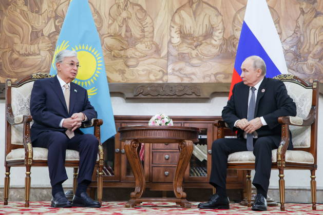 KYRGYZSTAN, BISHKEK - AUGUST 31, 2026: Kassym-Jomart Tokayev (L), President of Kazakhstan, and his counterpart Vladimir Putin of Russia hold a meeting on the sidelines of the 2026 SCO Summit. Peter Kovalev TASS  96913801