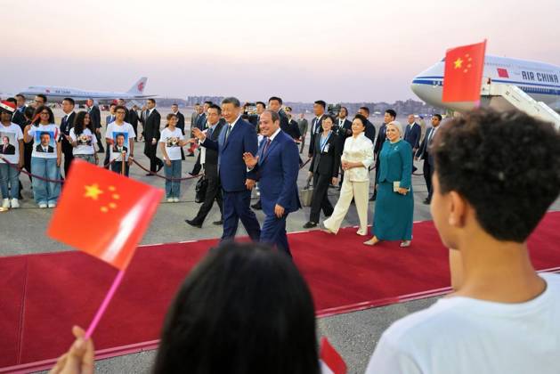 Chinese President Xi arrives in Egypt after 10 years CAIRO, EGYPT - SEPTEMBER 1: (----EDITORIAL USE ONLY - MANDATORY CREDIT - EGYPTIAN PRESIDENCY HANDOUT - NO MARKETING NO ADVERTISING CAMPAIGNS - DISTRIBUTED AS A SERVICE TO CLIENTS----) Egyptian President Abdel Fattah el-Sisi welcomes his Chinese counterpart, President Xi Jinping, at Cairo International Airport in Cairo, Egypt, on September 1, 2026. Xi Jinping arrives in Egypt for an official visit, his first visit to the country in 10 years. Egyptian Presidency Handout Anadolu Cairo Egypt. Editorial use only. Please get in touch for any other usage. Copyright: x2026xAnadoluxEgyptianxPresidencyx xHandoutx