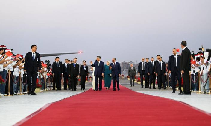 Chinese President Xi arrives in Egypt after 10 years CAIRO, EGYPT - SEPTEMBER 1: (----EDITORIAL USE ONLY - MANDATORY CREDIT - EGYPTIAN PRESIDENCY HANDOUT - NO MARKETING NO ADVERTISING CAMPAIGNS - DISTRIBUTED AS A SERVICE TO CLIENTS----) Egyptian President Abdel Fattah el-Sisi welcomes his Chinese counterpart, President Xi Jinping, at Cairo International Airport in Cairo, Egypt, on September 1, 2026. Xi Jinping arrives in Egypt for an official visit, his first visit to the country in 10 years. Egyptian Presidency Handout Anadolu Cairo Egypt. Editorial use only. Please get in touch for any other usage. Copyright: x2026xAnadoluxEgyptianxPresidencyx xHandoutx