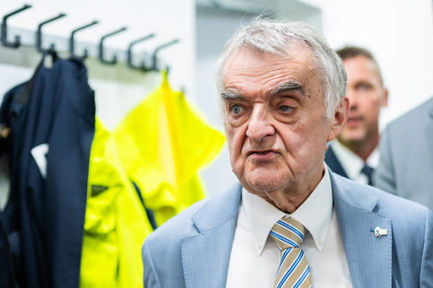 02.09.2026 - Nordrhein-Westfalens Innenminister Herbert Reul bei der Einweihungsfeier der Polizeiwache Löhne. , Löhne Nordrhein-Westfalen Deutschland Polizeiwache