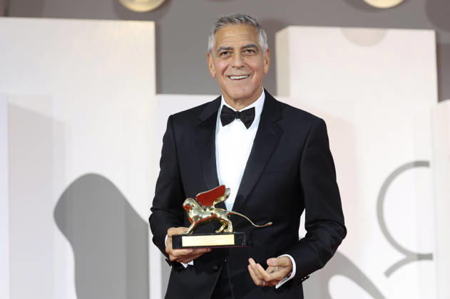 George Clooney mit den Goldenen Löwen für sein Lebenswerk auf der Biennale di Venezia 2023 83. Internationale Filmfestspiele von Venedig im Palazzo del Cinema. Venedig, 02.09.2026