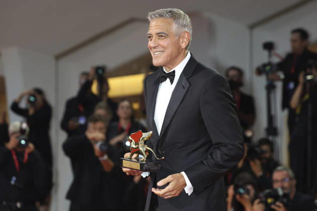 George Clooney mit den Goldenen Löwen für sein Lebenswerk auf der Biennale di Venezia 2023 83. Internationale Filmfestspiele von Venedig im Palazzo del Cinema. Venedig, 02.09.2026