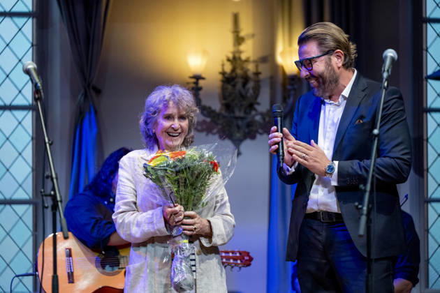 STOCKHOLM, SWEDEN September 2, 2026 This year’s Cornelis Prize winner, Siw Malmkvist, with Anton Strand, chair of the Cornelis Vreeswijk Memorial Foundation. The Cornelis Prize and Stockholm City Mission announce this year’s Cornelis Prize at Mötesplats Mariatorget in Stockholm. STOCKHOLM, SWEDEN x10430x Copyright: xChristinexOlsson TTx CORNELISPRISET TILLKÄNNAGES RnFouOVORsg