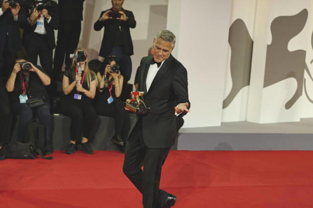 September 2, 2026, Venice, Italy, Italy: GEORGE CLOONEY on the opening red carpet at the 83rd Venice Film Festival after receiving the leone d oro award to his career Venice Italy - ZUMAg279 20260902_zip_g279_018 Copyright: xAlessandroxGalatolix