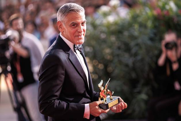 September 2, 2026, Venice, Italy: American actor and producer, George Clooney seen holding the Honorary Golden Lion Award at the 83rd Venice International Film Festival at the Palazzo del Cinema. Venice Italy - ZUMAs197 20260902_aaa_s197_456 Copyright: xMarcoxBaradax