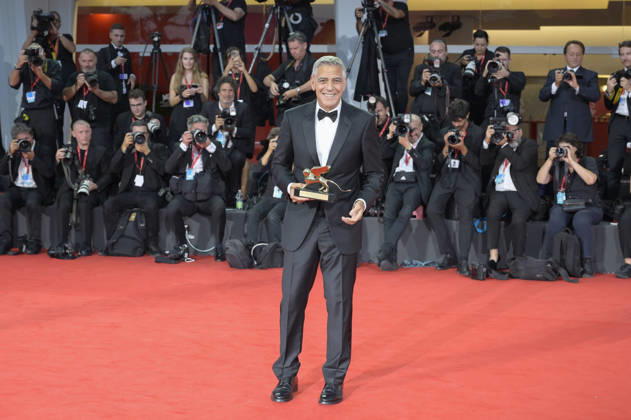 George Clooney mit den Goldenen Löwen für sein Lebenswerk auf der Biennale di Venezia 2023 83. Internationale Filmfestspiele von Venedig im Palazzo del Cinema. Venedig, 02.09.2026