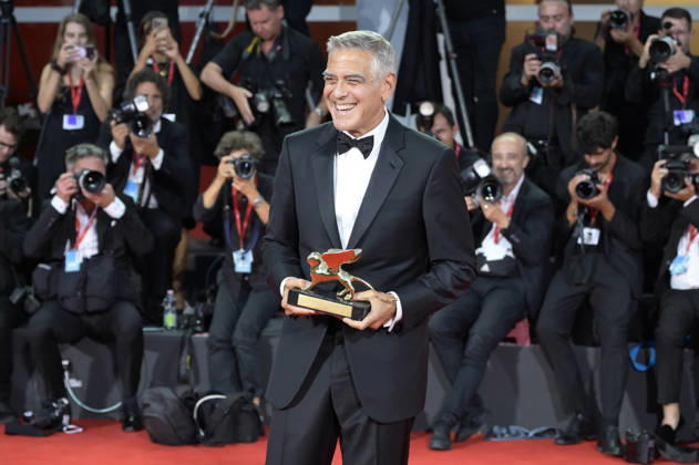 George Clooney mit den Goldenen Löwen für sein Lebenswerk auf der Biennale di Venezia 2023 83. Internationale Filmfestspiele von Venedig im Palazzo del Cinema. Venedig, 02.09.2026