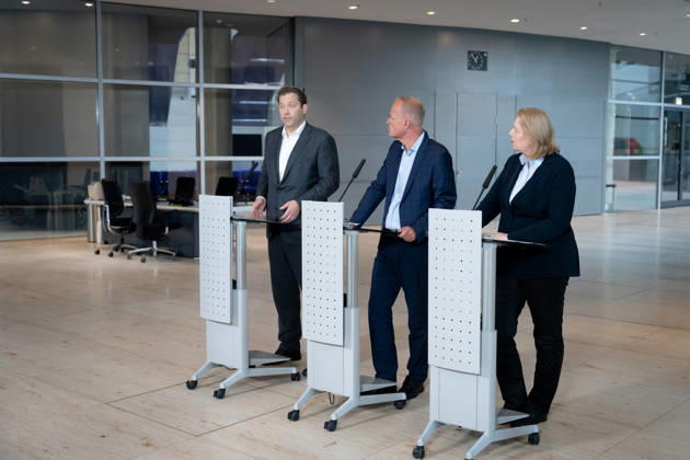 SPD, Bundestagsfraktion, Fraktionsklausur Berlin, Reichstagsgebäude, Fraktionsklausur, Sitzung, SPD, Bundestagsfraktion, Pressestatement, Fraktionsvorsitzender, Matthias Miersch, Vorsitzender, Lars Klingbeil, Vizekanzler, Bärbel Bas, Bundesministerin, Vorsitzende Berlin Berlin GER