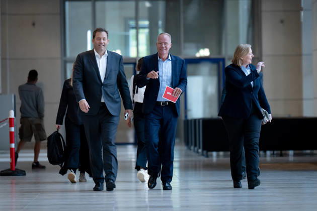 SPD, Bundestagsfraktion, Fraktionsklausur Berlin, Reichstagsgebäude, Fraktionsklausur, Sitzung, SPD, Bundestagsfraktion, Pressestatement, Fraktionsvorsitzender, Matthias Miersch, Vorsitzender, Lars Klingbeil, Vizekanzler, Bärbel Bas, Bundesministerin, Vorsitzende Berlin Berlin GER