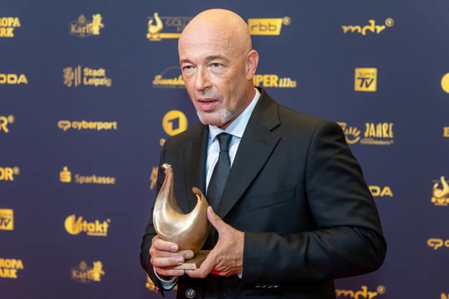 Leipzig - 32. Goldene Henne in Leipzig: Bernd Heinrich Graf (Der Graf), Frontmann von Unheilig erhält die Goldene Henne bei der Publikumswahl Musik 04.09.2026 ab 18 Uhr Leipzig, Messe-Allee 1 (Leipziger Messe) Fotograf:EHL Media Björn Stach im Foto: Bernd Heinrich Graf (Der Graf), Frontmann von Unheilig erhält die Goldene Henne bei der Publikumswahl Musik - Deutschlands größter Publikumspreis, die Goldene Henne wird am 4. September 2026 zum 32. Mal vergeben. Die Preisverleihung findet erneut in Leipzig statt und wird vor rund 4.500 Zuschauern in der HALLE:EINS der Leipziger Messe zum zweiten Mal in der ARD live ab 20.15 Uhr übertragen. Die Preise in den Kategorien Entertainment, Film & Fernsehen, Musik Copyright: xEHLxMedia BjörnxStachx 20260904_Leipzig-Goldene-Henne-Der-Graf-Unheilig_7