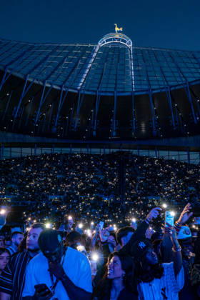 Night one of Jay-Z 30 Concert in London, UK - 4 Sept 2026 Crowd of excited fans seen on the first night of Jay-Z 30 tour celebrating the 30th anniversary of his debut album Reasonable Doubt at Tottenham Hotspur Stadium. London United Kingdom Copyright: xBonniexBritainx xSOPAxImagesx J5006921
