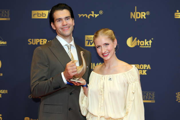 Verleihung Goldene Henne 2026 Minerva Hase und Nikita Volodin, Gewinner der goldenen Henne in der Kategorie Sport. Verleihung der Goldenen Henne 2026 am 04.09.2026 in der Leipziger Messe, Halle 1. Leipzig, Sachsen, Deutschland.