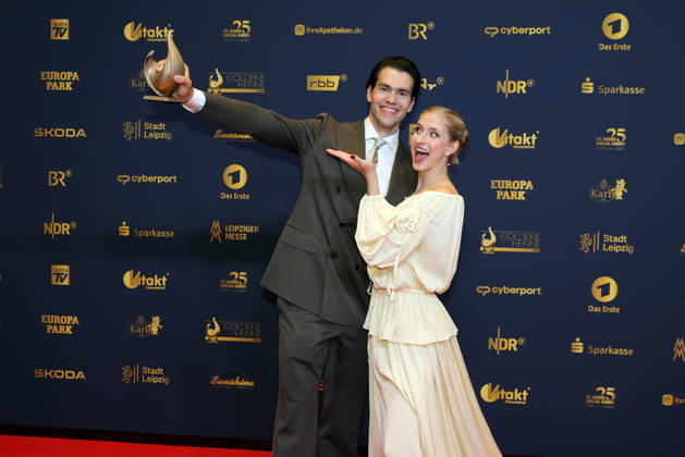 Verleihung Goldene Henne 2026 Minerva Hase und Nikita Volodin, Gewinner der goldenen Henne in der Kategorie Sport. Verleihung der Goldenen Henne 2026 am 04.09.2026 in der Leipziger Messe, Halle 1. Leipzig, Sachsen, Deutschland.