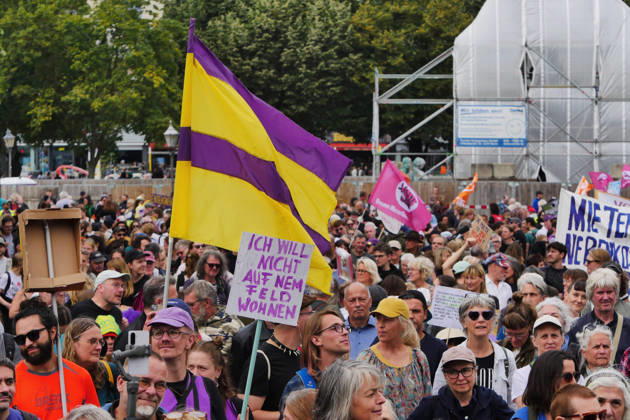 05.09.2026, Berlin - Deutschland. Demo gegen den Mietenwahnsinn vor dem Roten Rathaus.