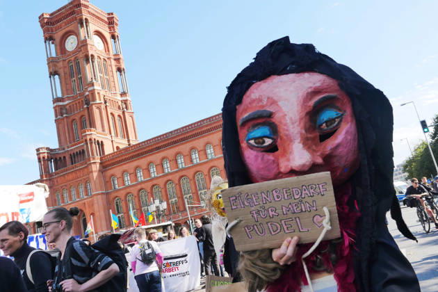 05.09.2026, Berlin - Deutschland. Demo gegen den Mietenwahnsinn vor dem Roten Rathaus.